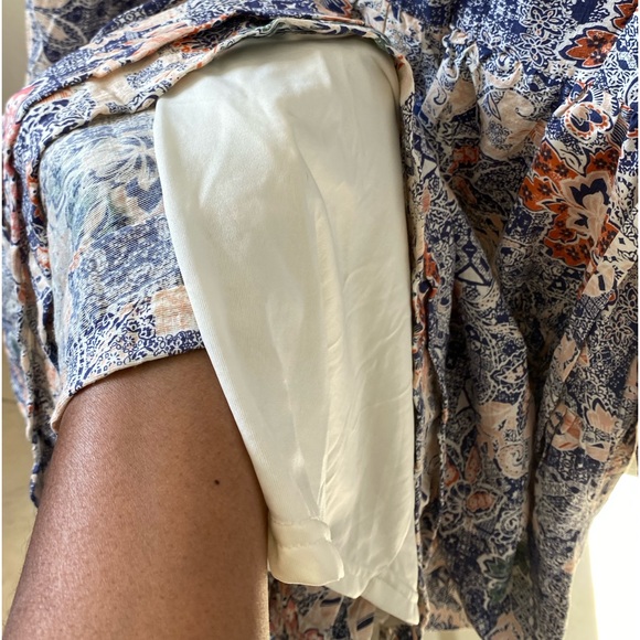 Moon River Floral Dress - Picture 8 of 10